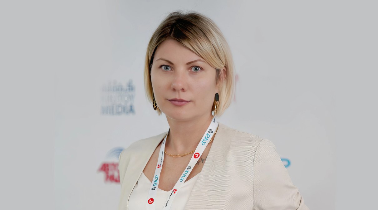 Самый высокий объем рынка радиорекламы за последние 10 лет: итоги минувшего года, динамика и прогнозы в новом Рекламном ежегоднике обложка