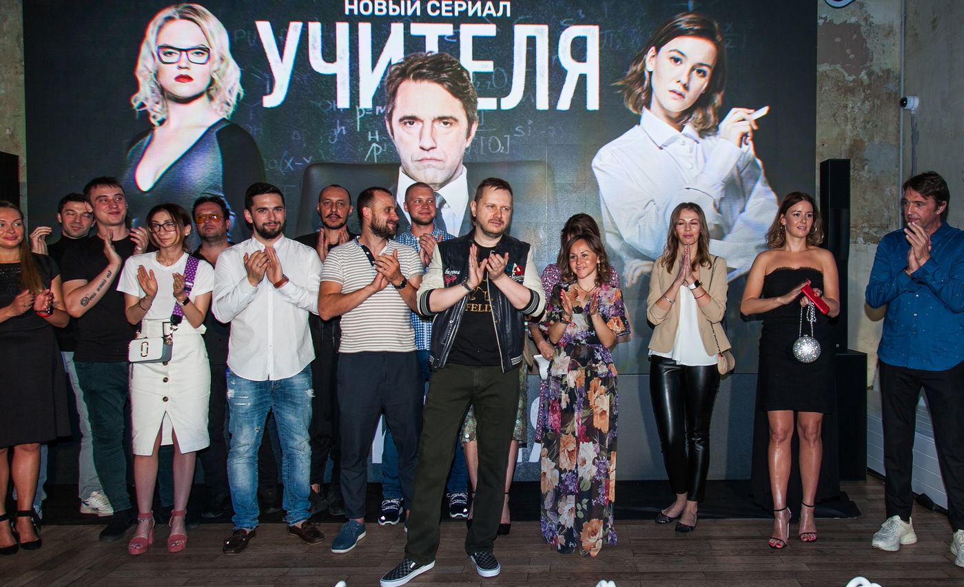 ТНТ-PREMIER покажет новый сериал «Учителя» с Владимиром Вдовиченковым обложка