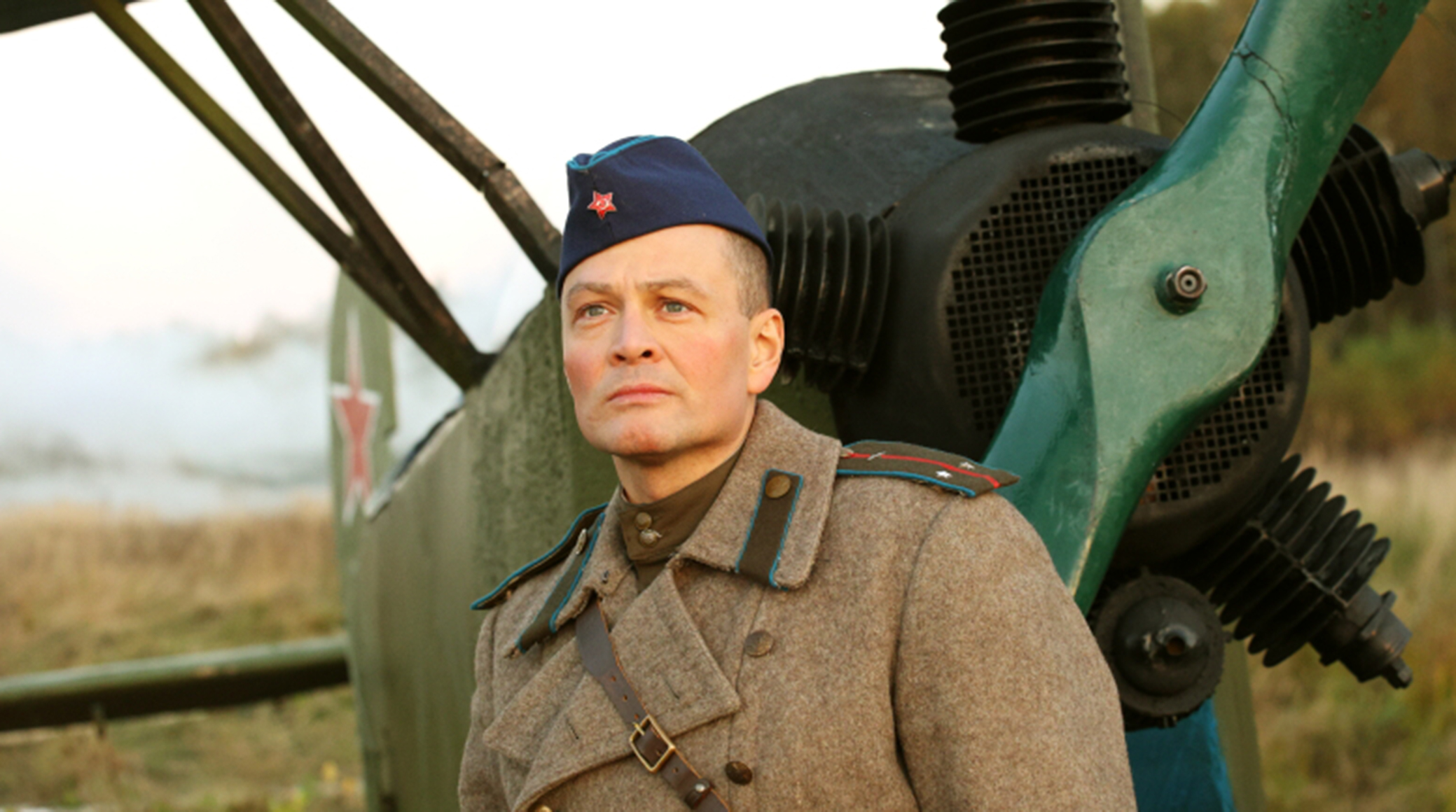 НТВ анонсирует праздничные выходные в честь Дня Победы обложка