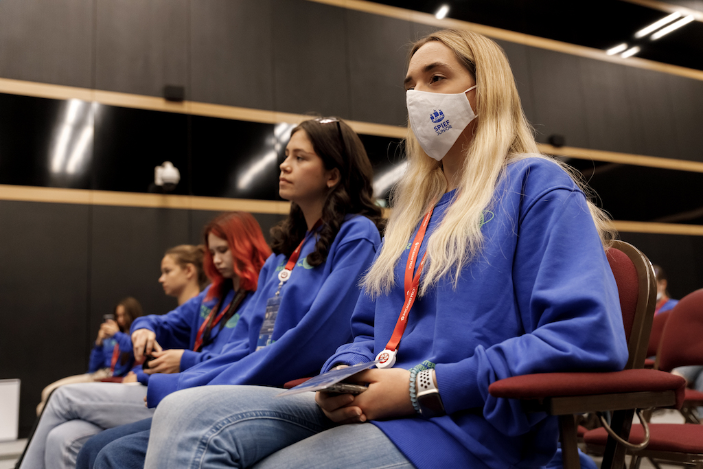 Опубликована расширенная деловая программа юношеской секции «ПМЭФ.Юниор» обложка