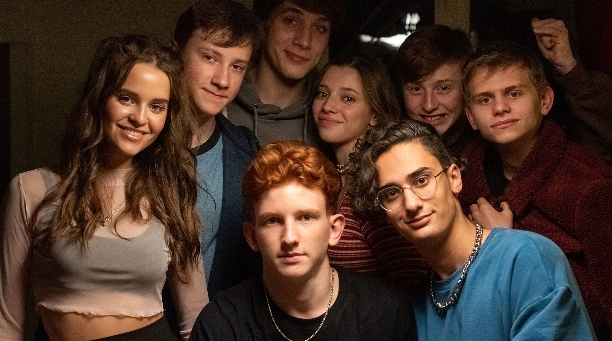 «Киностудия КИТ» объявляет о съемках пилотных серий проекта «Первый раз» обложка