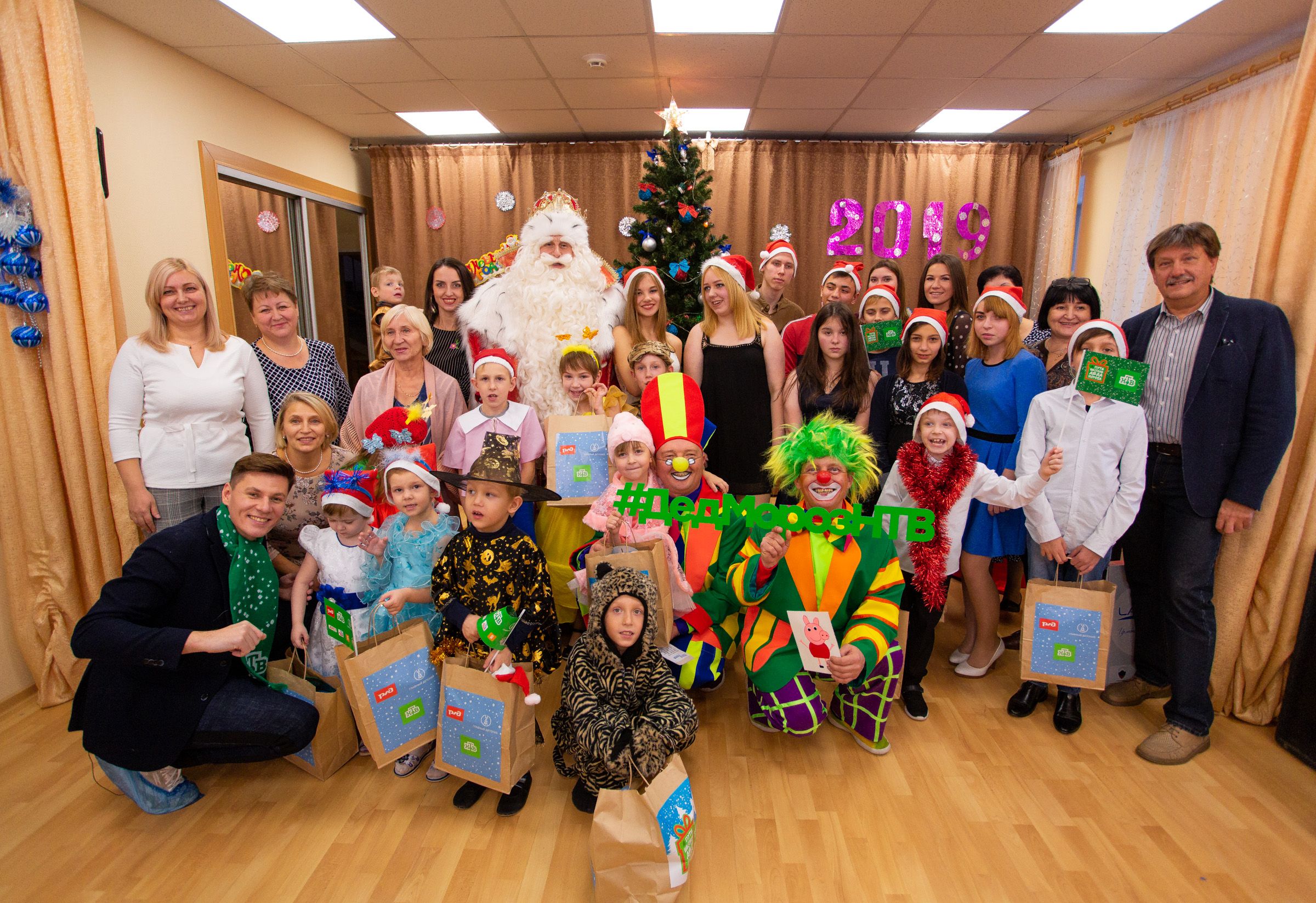 Gazprom Media Receives Eight Awards for Best Social Projects in Russia cover