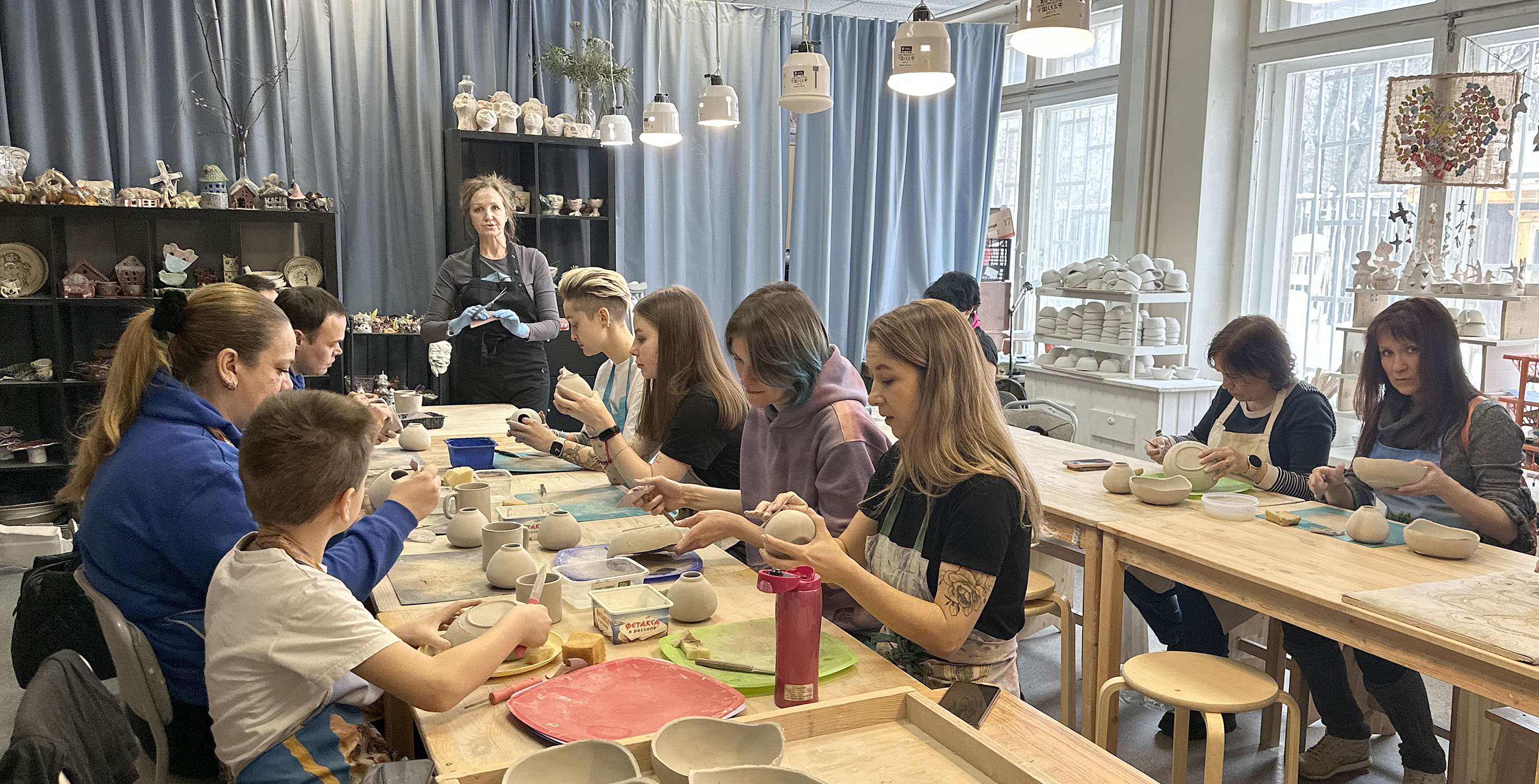 Волонтеры «Газпром-Медиа Холдинга» приняли участие в благотворительных акциях обложка