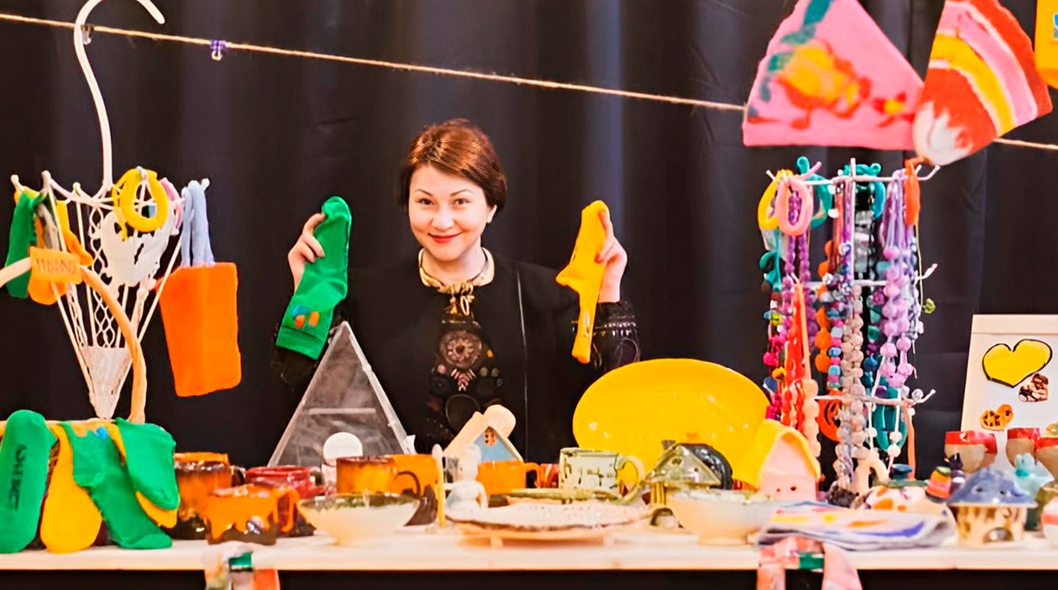 «Газпром-Медиа Холдинг» приглашает на благотворительный инклюзивный базар #PROремесло обложка