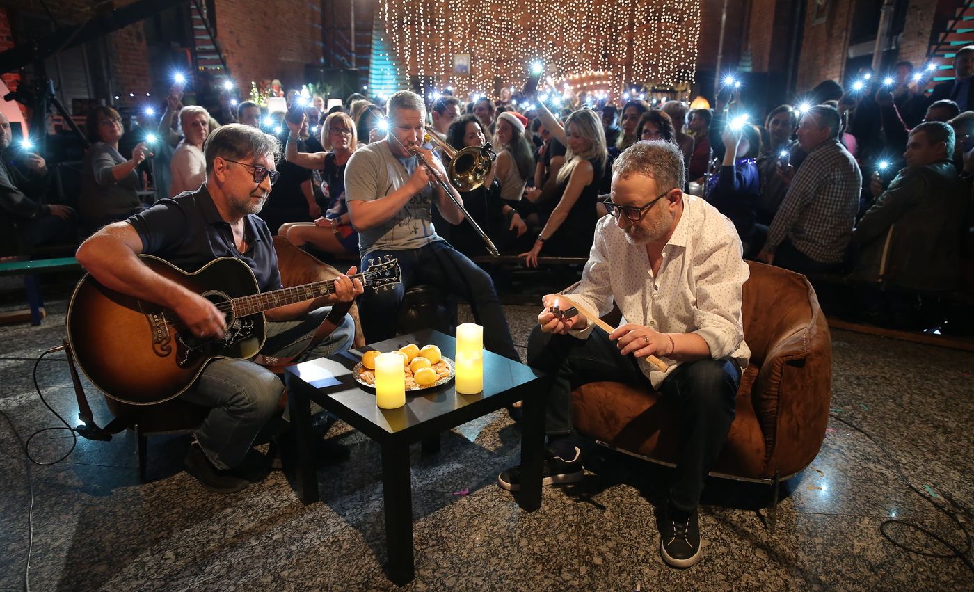 В новогоднюю ночь на НТВ участники проекта «Ты супер» выступят вместе с рок-звездами на «Квартирнике у Маргулиса» обложка