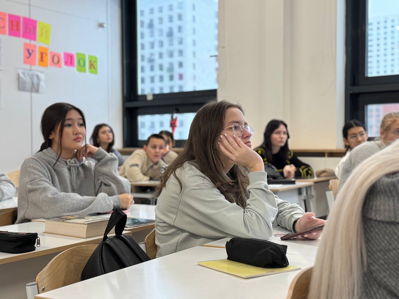 «Добро в действии»: «Газпром-Медиа Холдинг» провел уроки волонтерства для московских школьников обложка