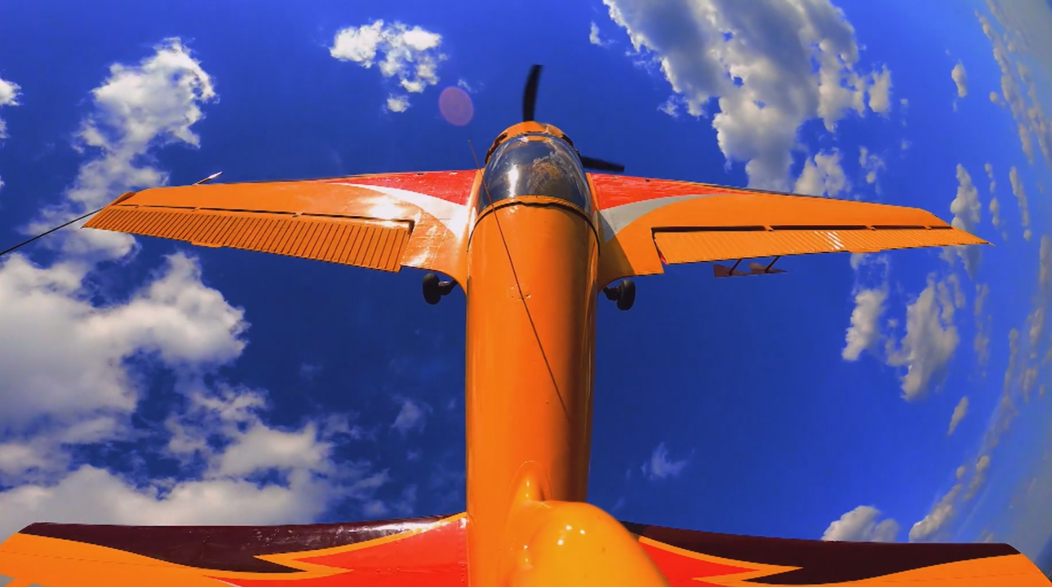 «Авторадио» и Детское радио поддержали авиационный фестиваль «Небо: теория и практика» обложка