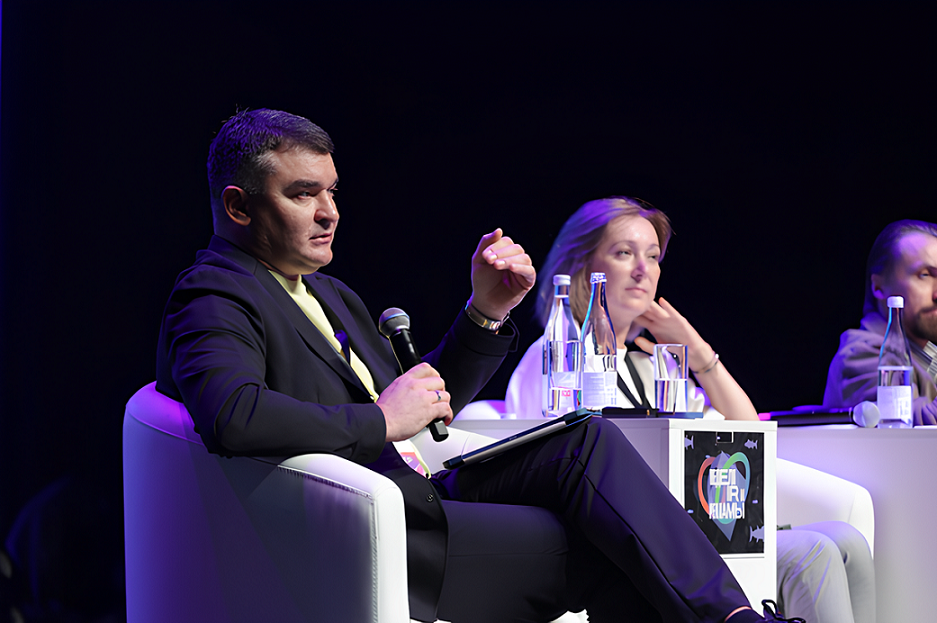 Лицензирование и паттерны поведения молодой аудитории: спикеры ГПМ Реклама выступили на НРФ Регионы 2024 обложка