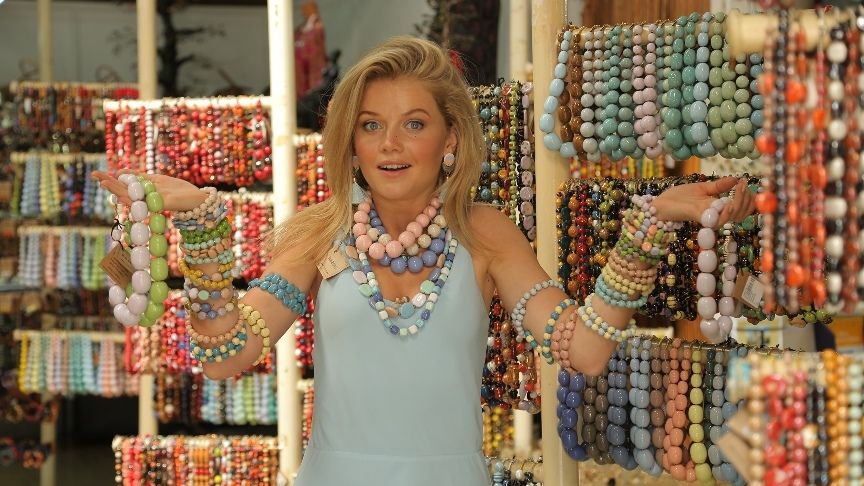 Март на «Пятнице!»: шопинг, скорость и ужасы обложка