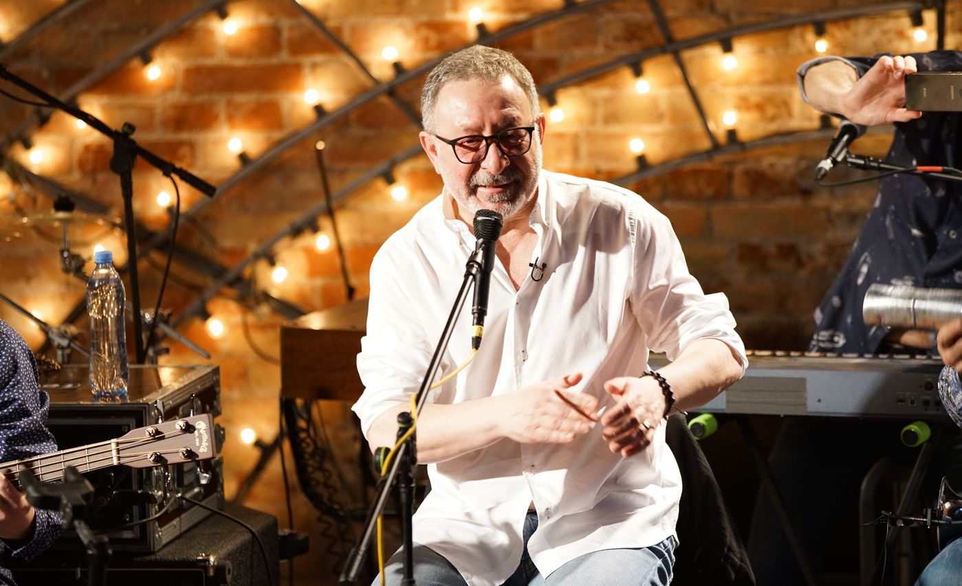 НТВ покажет «Квартирник» с Евгением Маргулисом обложка