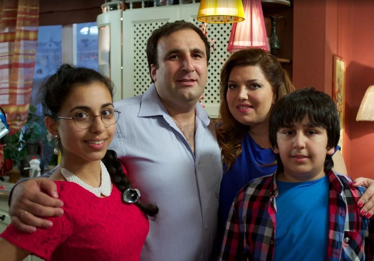 ​TNT4 to show sitcom Druzhba Narodov cover
