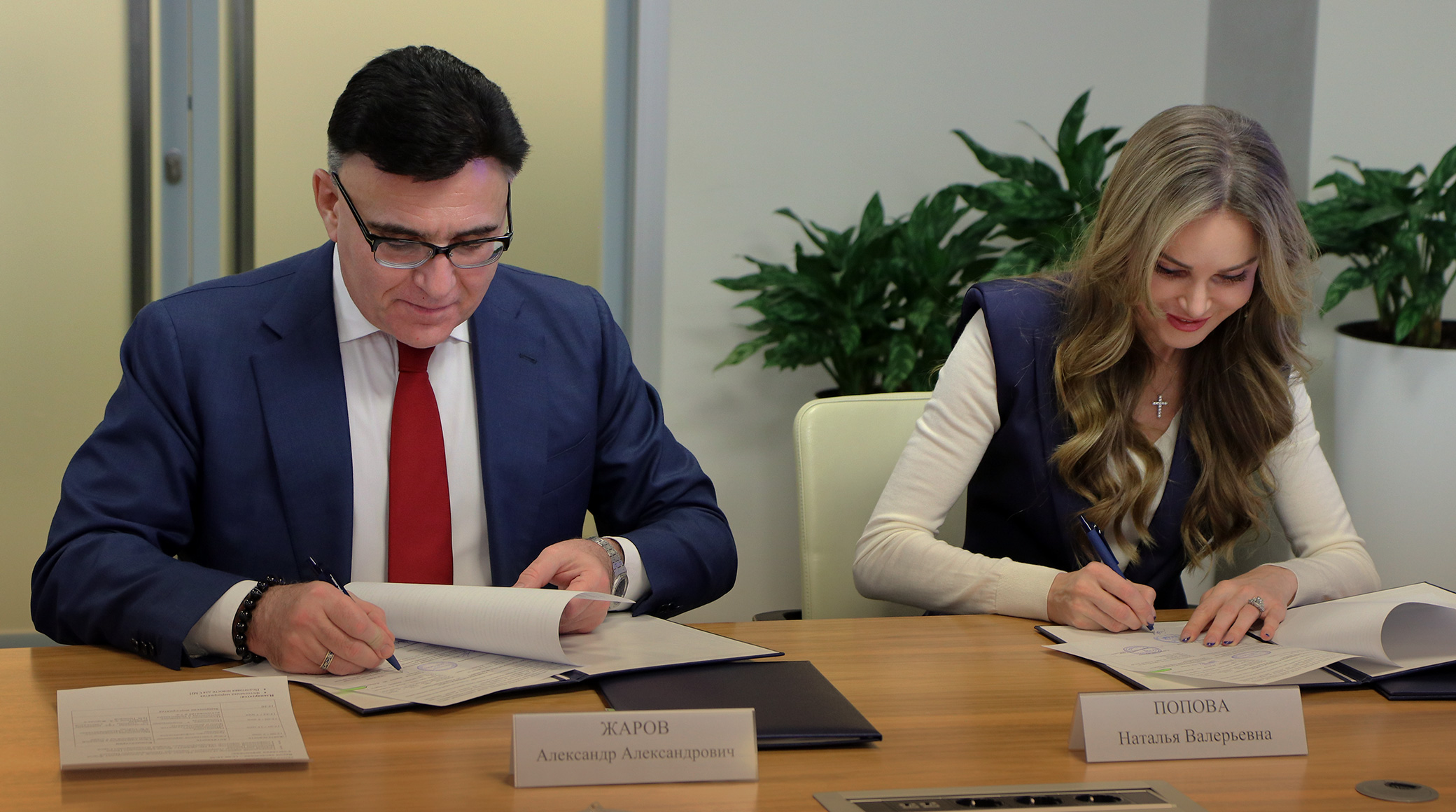 Gazprom-Media Holding, Innopraktika, and the VGIK-DEBUT Production Center Signed a Cooperation Agreement cover