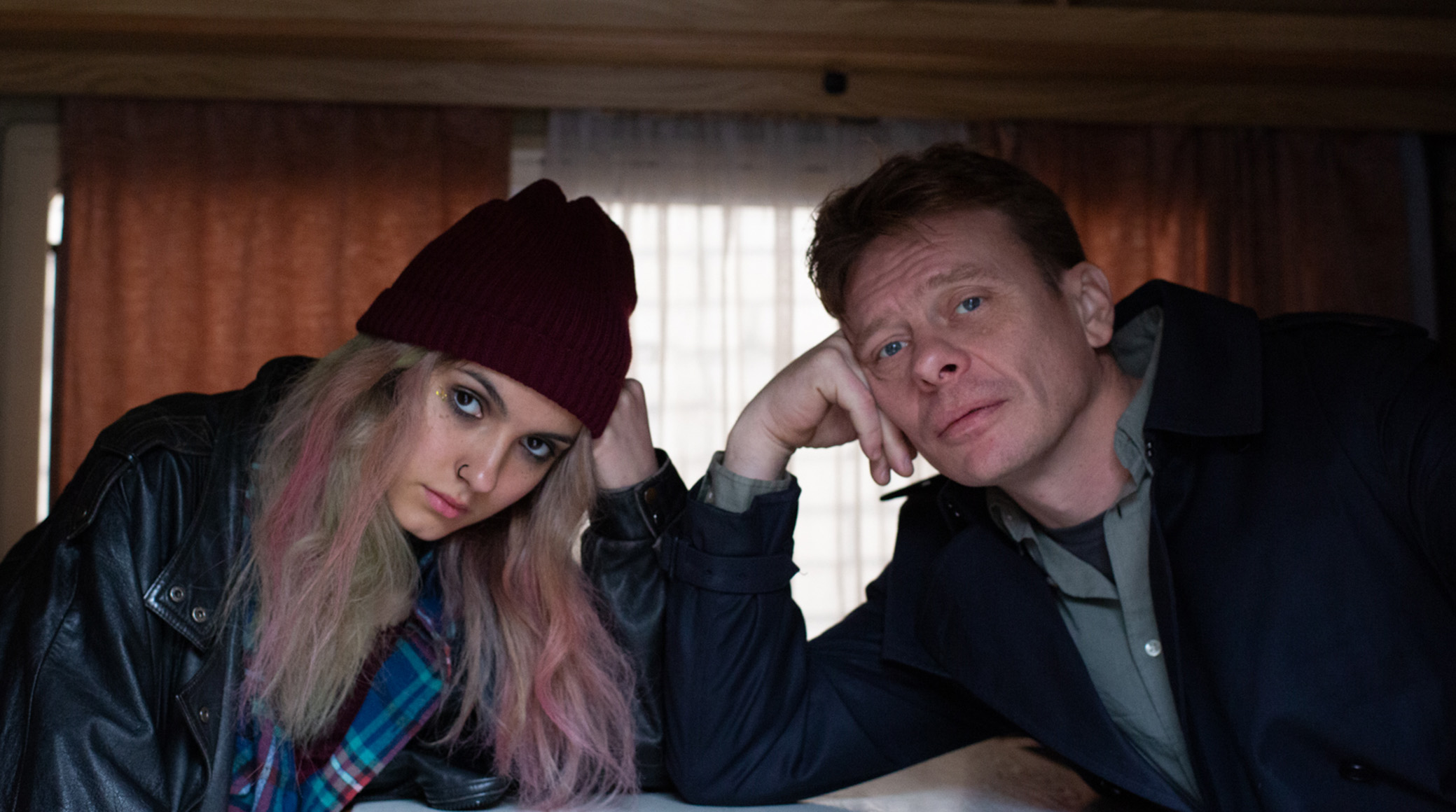 Good Story Media покажет сериал «Контакт» на фестивале «Киношок» обложка