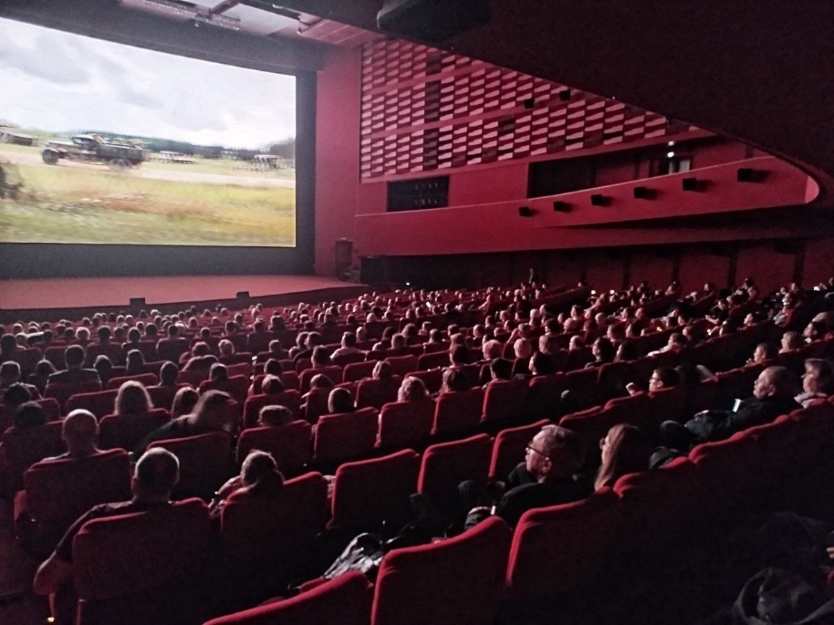 «Газпром-Медиа Холдинг» организовал спецпоказ для участников СВО превью