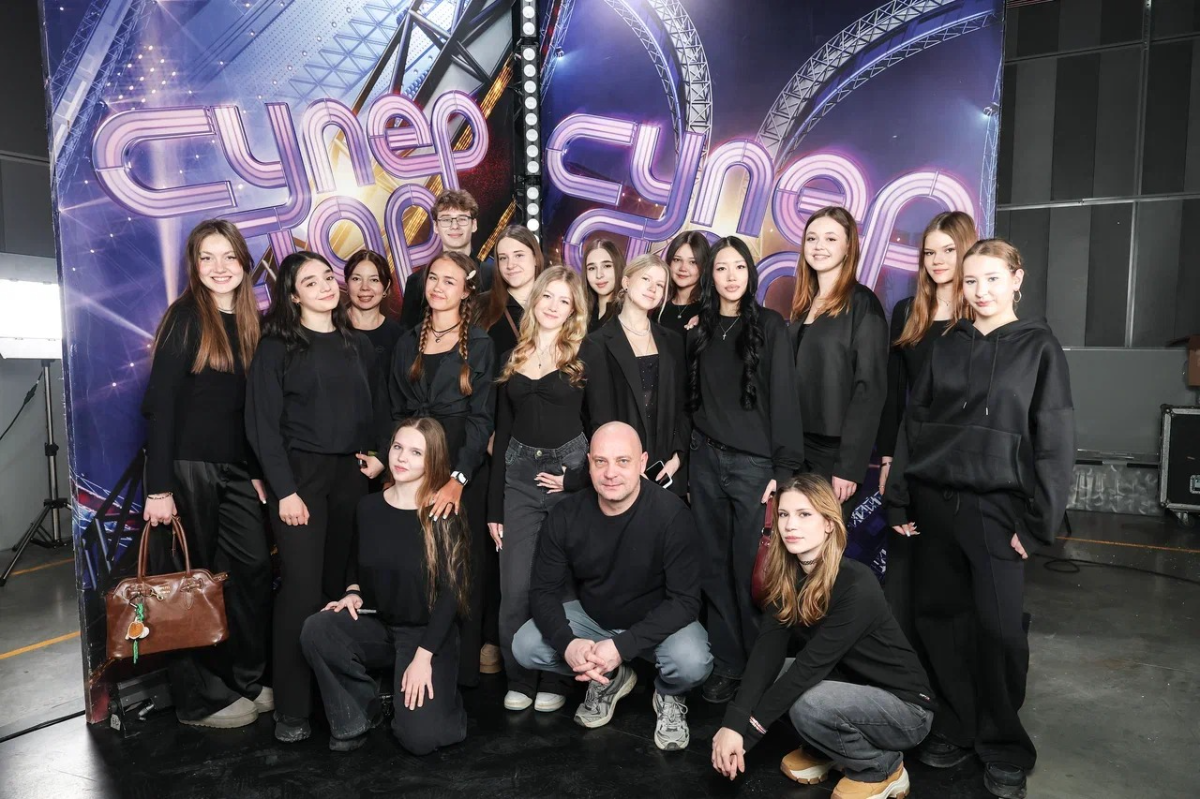 Школьники медиакласса побывали на съемках шоу «Суперстар! Битва сезонов» на НТВ превью