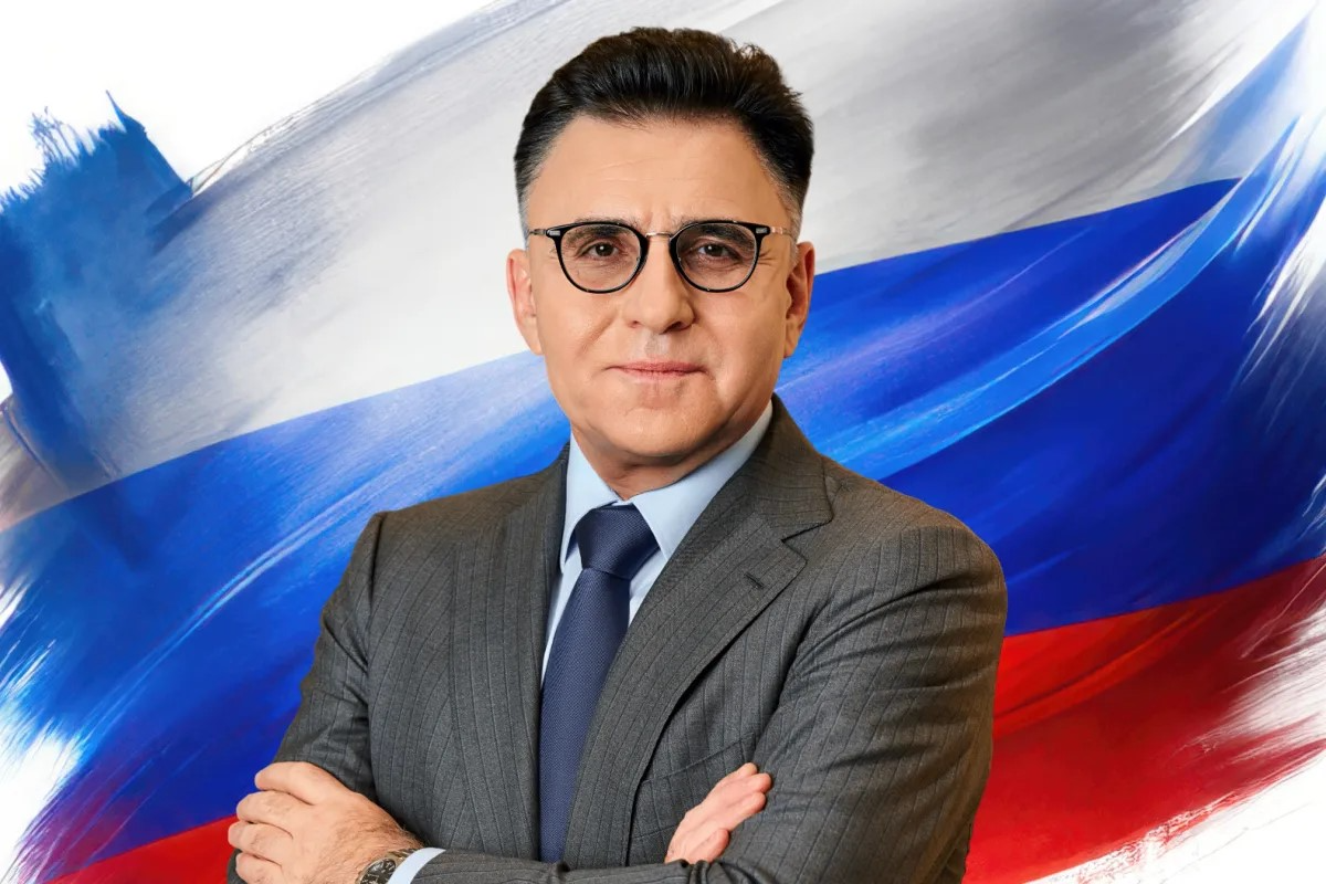 Поздравление Александра Жарова с Днем России превью